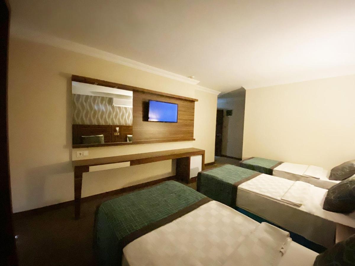 Emily Rose Hotel كمر المظهر الخارجي الصورة