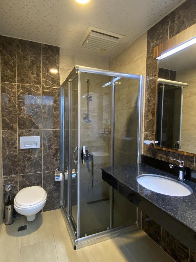 Emily Rose Hotel كمر المظهر الخارجي الصورة